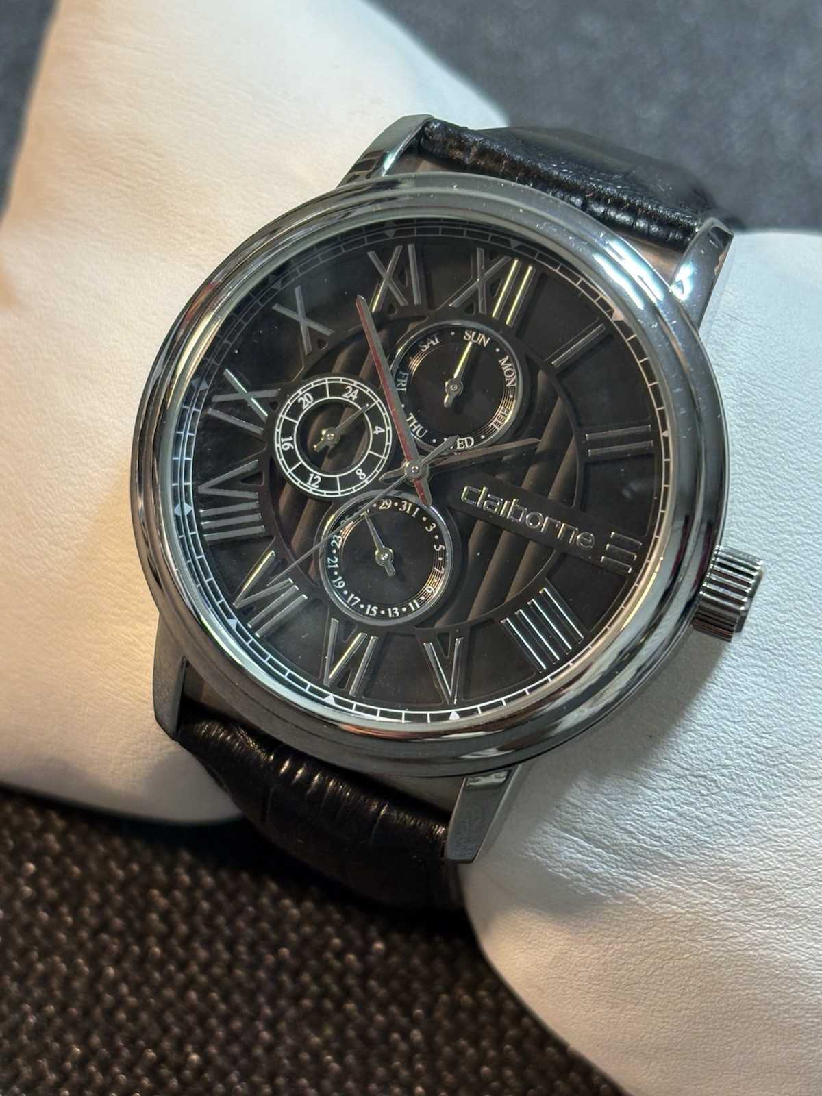 Claiborne Multifunctional Dial Men 44mm Watch Silver Tone/Black Leather,New Bat