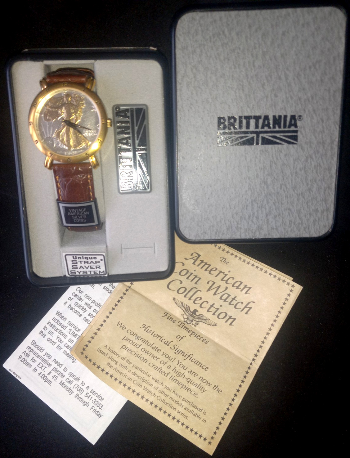 VTG BRITTANIA 1941 WALKING LIBERTY SILVER COIN QUARTZ WATCH LEATHER BAND