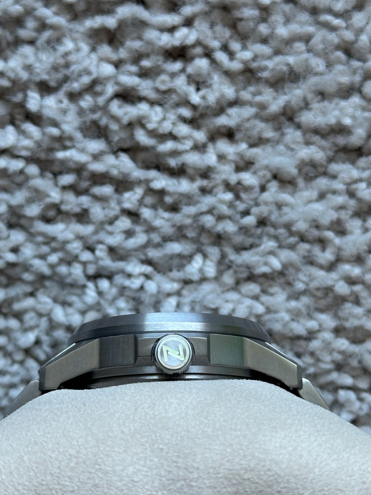 Zelos Aurora Moonphase Ti Eclipse Grey 39MM Titanium