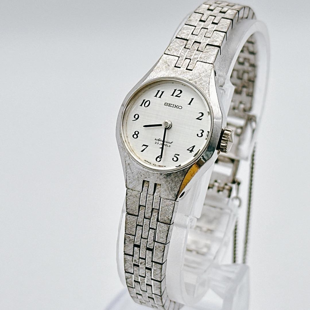Excellent condition, fully functional. SEIKO Old Seiko bracelet watch, ladies
