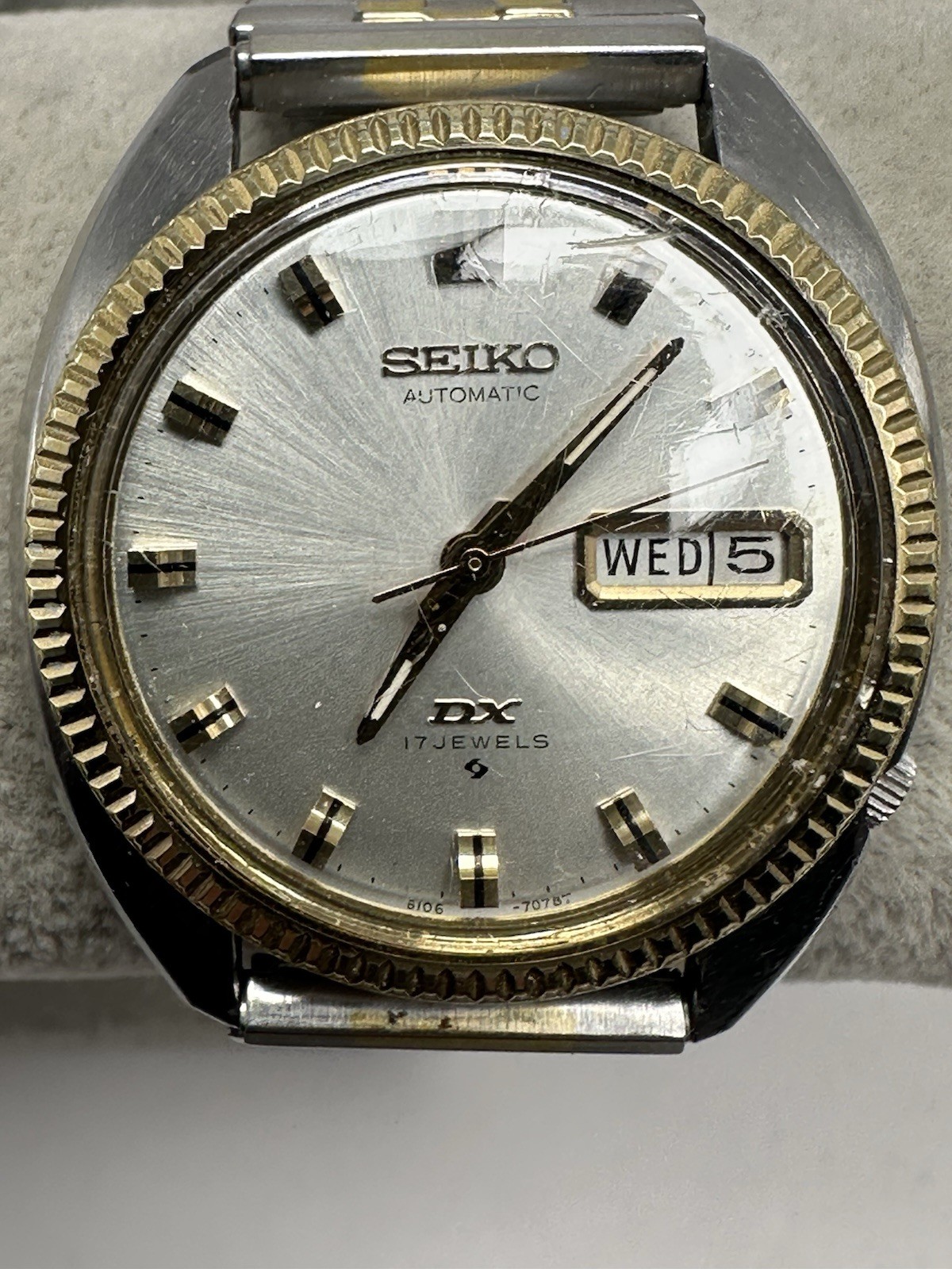Seiko DX Automatic 6106-7047 Runs Vintage 36MM 6.25″ J81