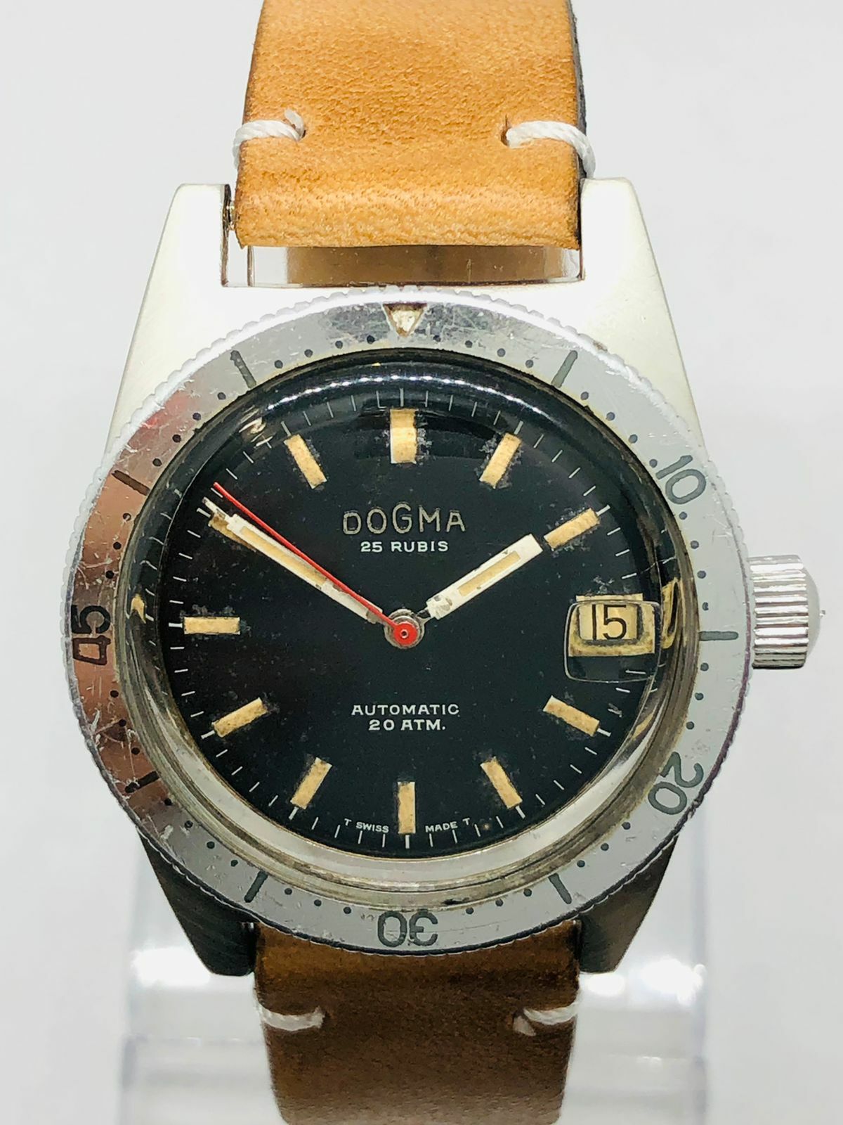 RARE DOGMA DE LUX AUTOMATIC DIVER`S Ref.511301 Cal. F 4007 200m 20 ATM. CALENDAR