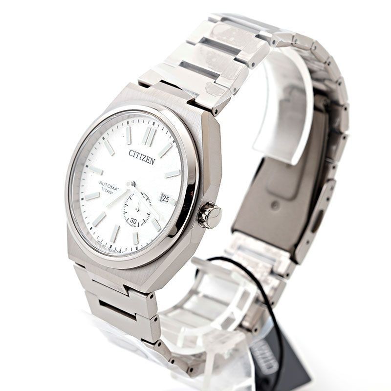 New CITIZEN Men’s Watch Super Titanium Automatic Silver NJ0180 80A
