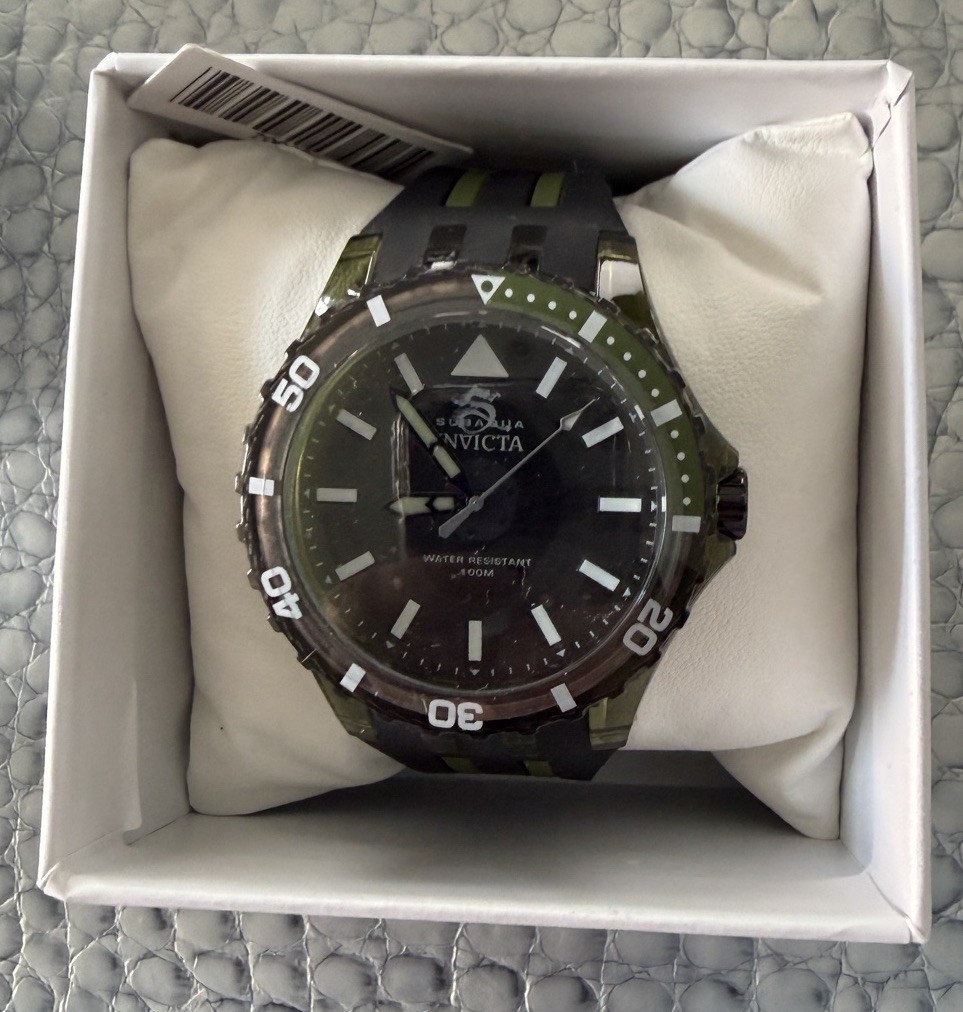 Invicta Subaqua Men’s Watch – 44mm, Black/Green 70035 NEW WITH BOX 🔥