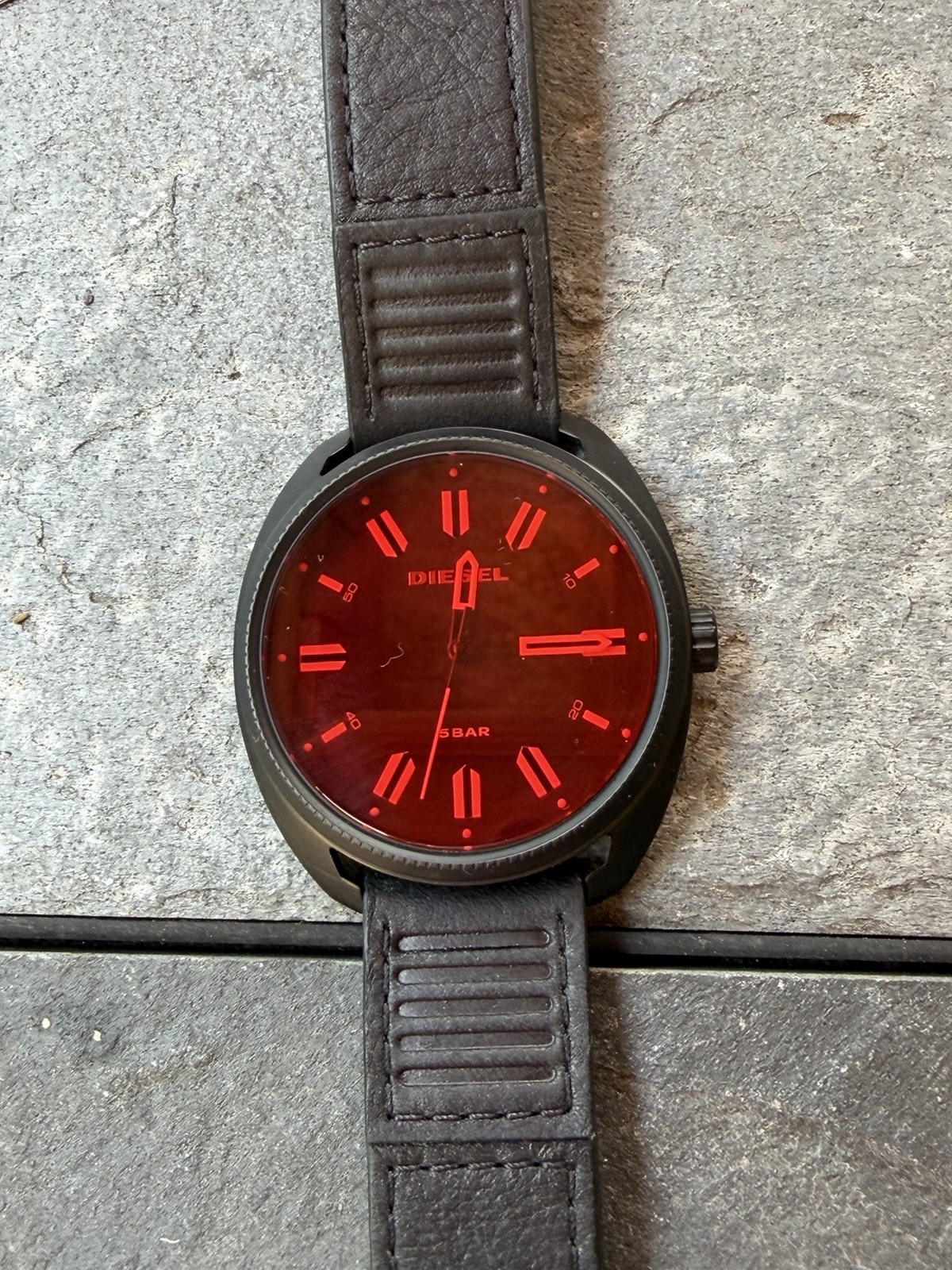 Diesel Rasp Men’s Quartz Red Dial 46mm Black SS Leather Strap 50m Box