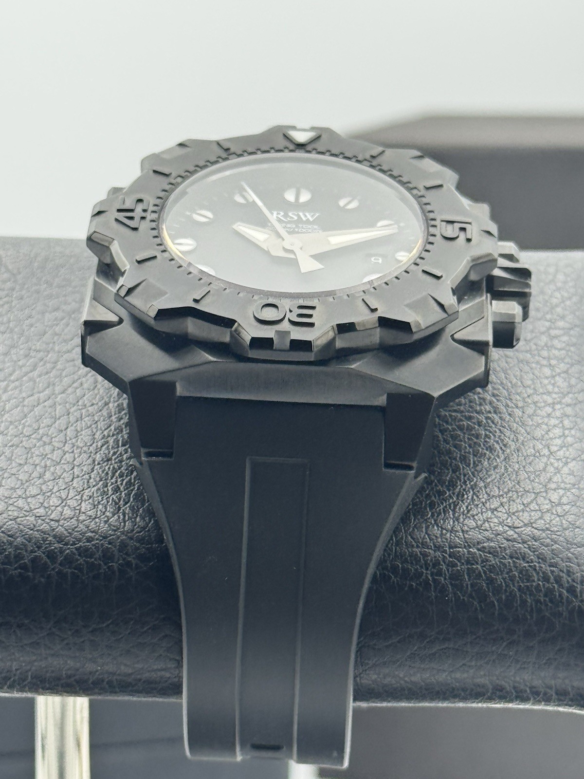RSW DIVING TOOL AUTOMATIC 7050.1.R1.1.00 – BLACK DIAL! *FULL SET!*