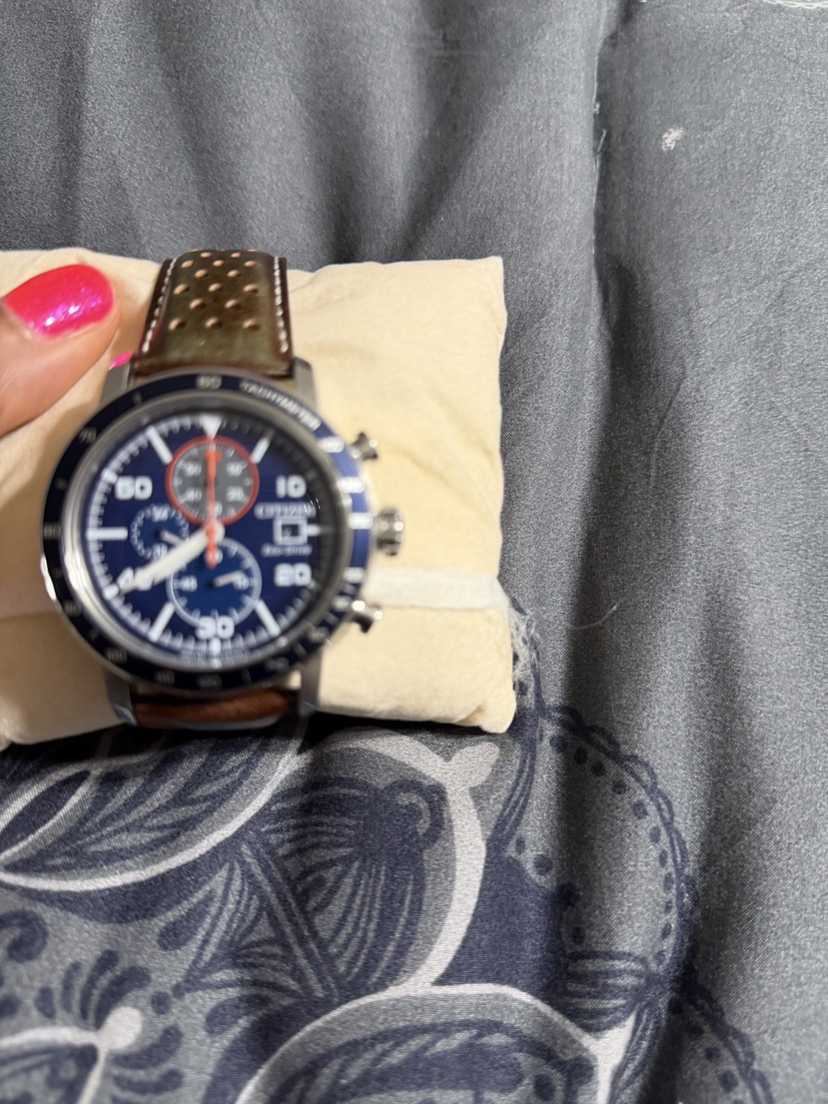Citizen Eco-Drive Quartz Chronograph Date 100m Blue Dial SS Leather 44mm