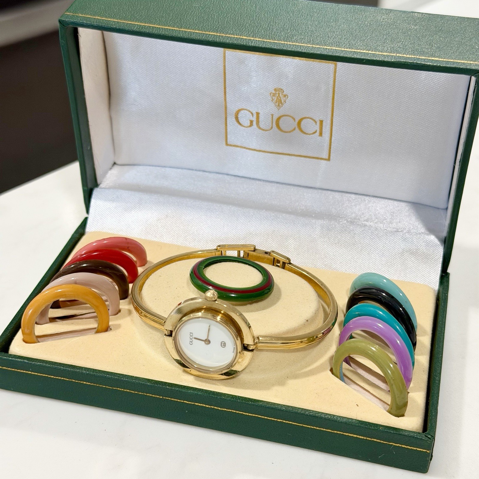 VTG Gucci Change Gold Tone Bangle Watch Quartz w/ Interchangeable Bezels W/ Box!