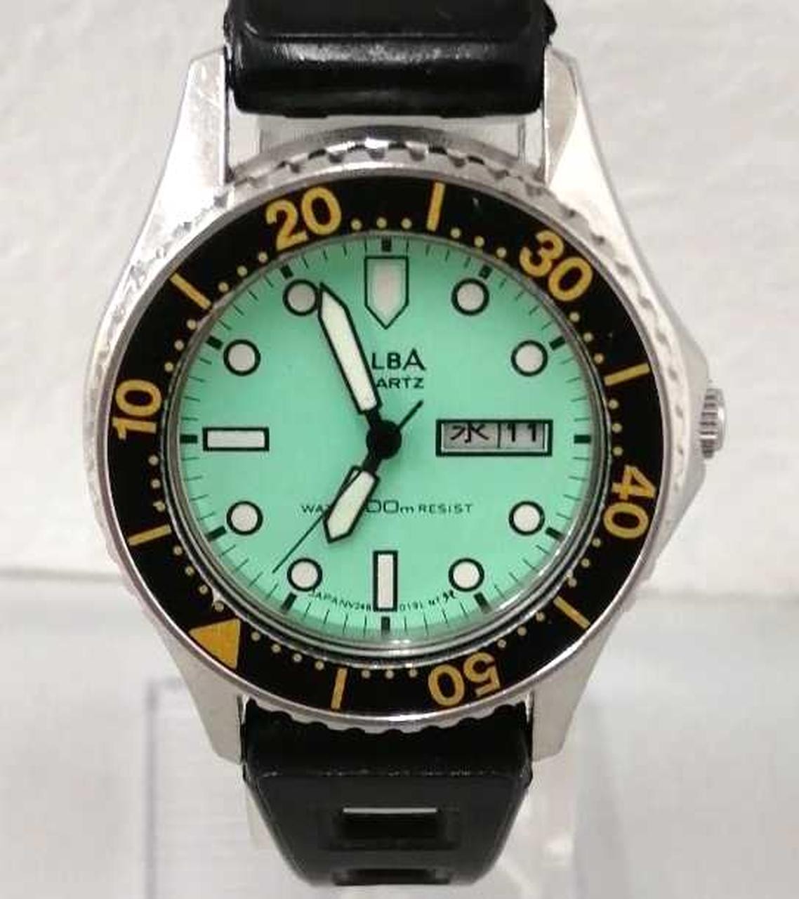 ALBA V248-0070 Women’s Quartz Watch Stainless Steel 36mm Daily Wear Damage