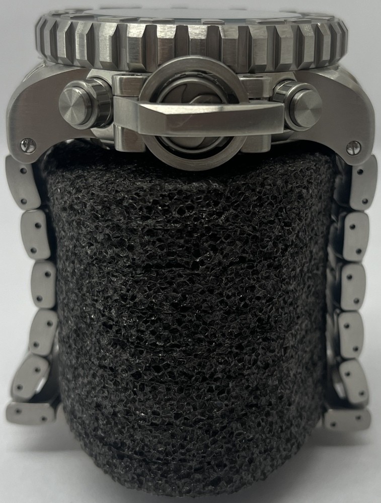 Invicta 26105