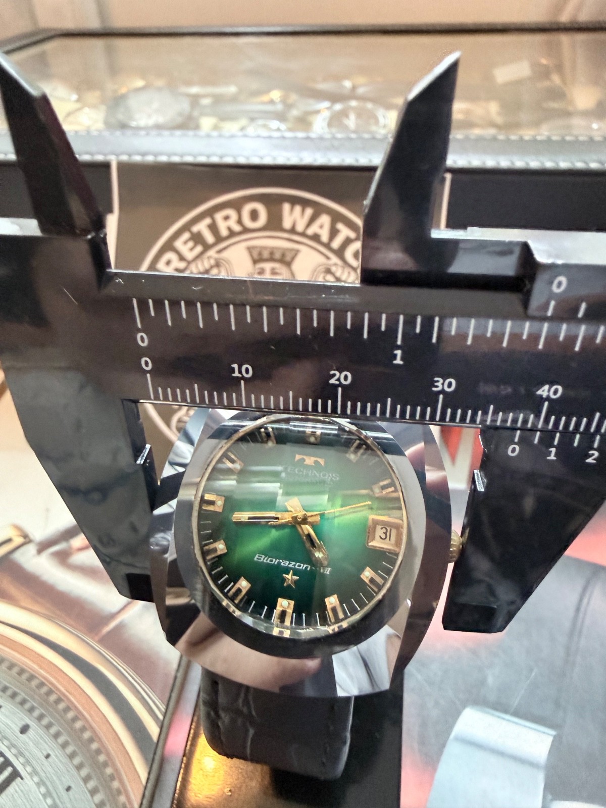 Technos Borazon VII Automatic Green Fumé Dial Swiss Men’s Watch 1970s
