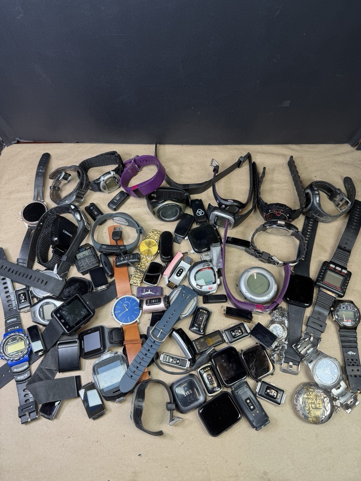 Big Lot-74 Digital Watch Lot Mix UNTESTED Ships Fast !