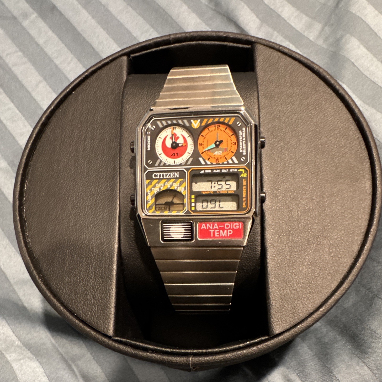 Citizen Star Wars Ana-Digi Temp Ana-Digi Quartz Steel Silver Box & Manual