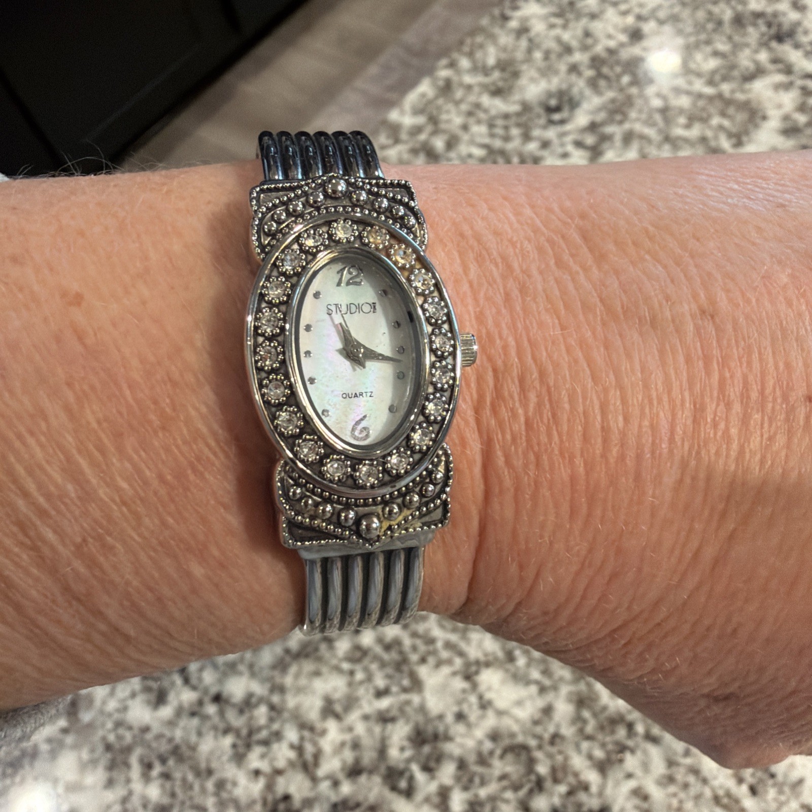 Studio Quartz Ladies Watch Silver Toned With Rhinstones. Mother of Pearl Works!