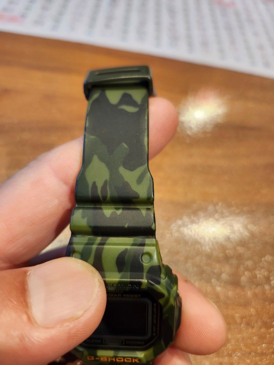 Rare excellent condition CASIO G SHOCK DW 5600 camouflage digital wristwatch