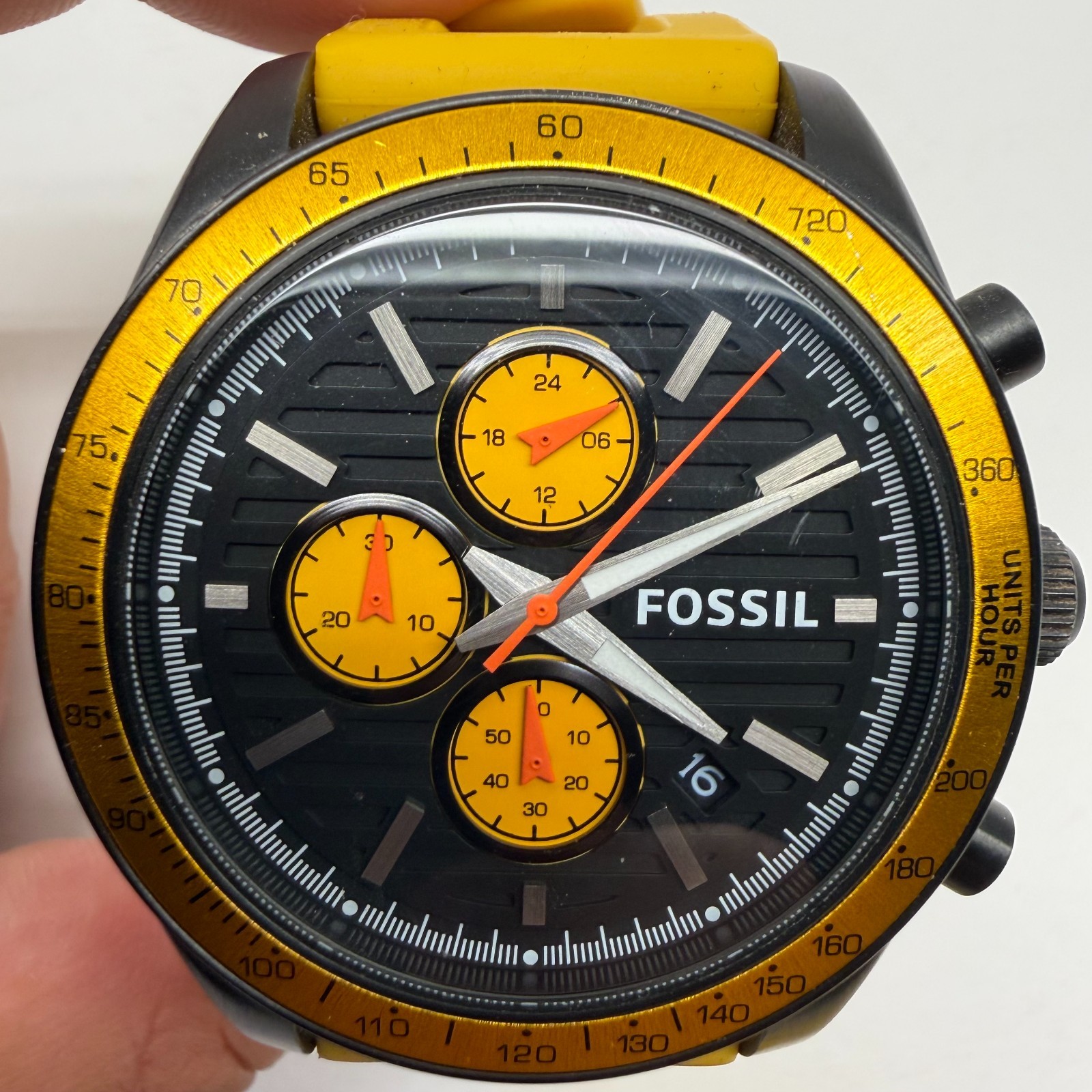 FOSSIL BQ2213 Men’s Chronograph Watch Black and Yellow Design RARE – UNTESTED