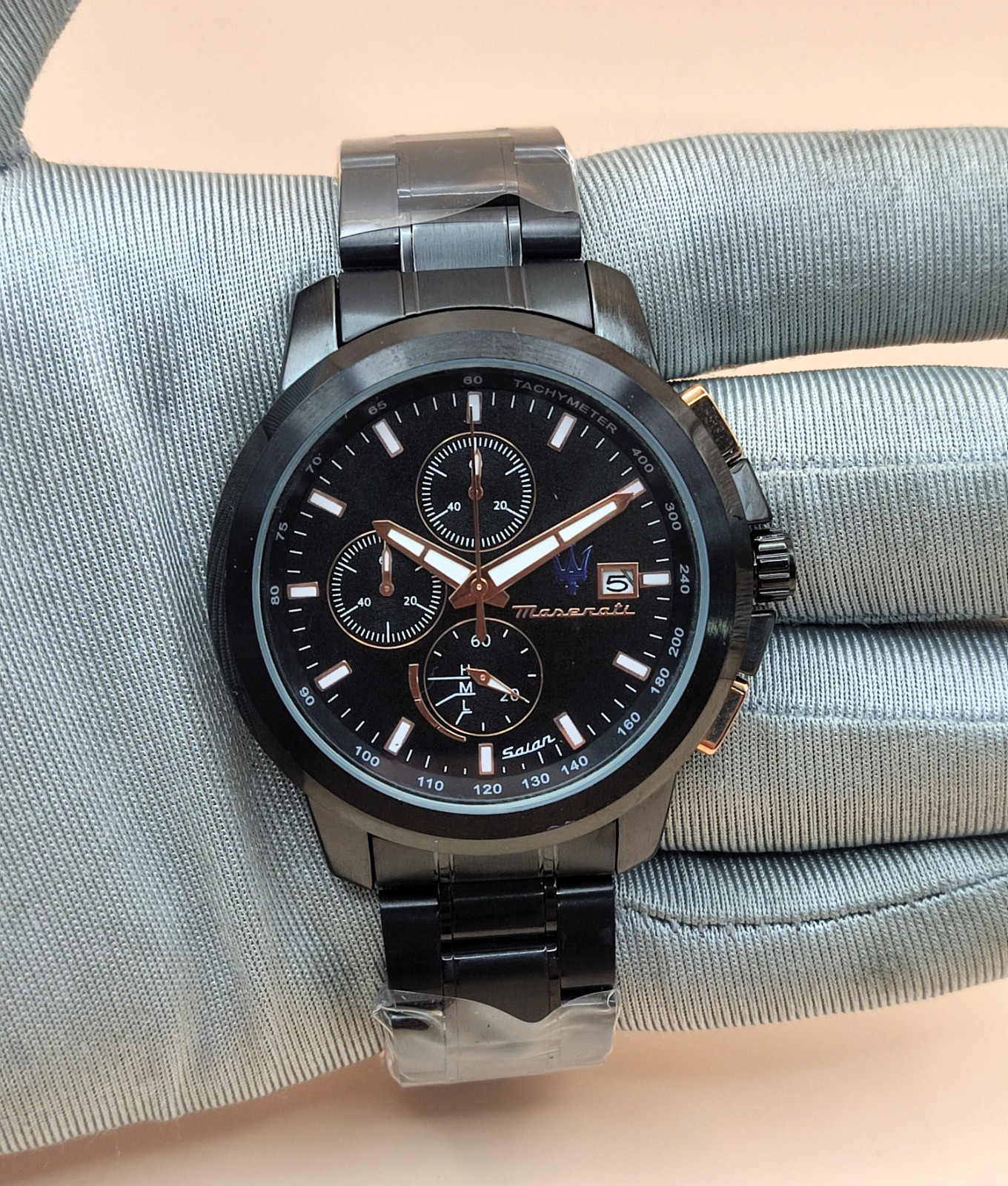 Amazing Maserati Chronograph Black Dial Analog Refurbished Men’s Wrist Watch