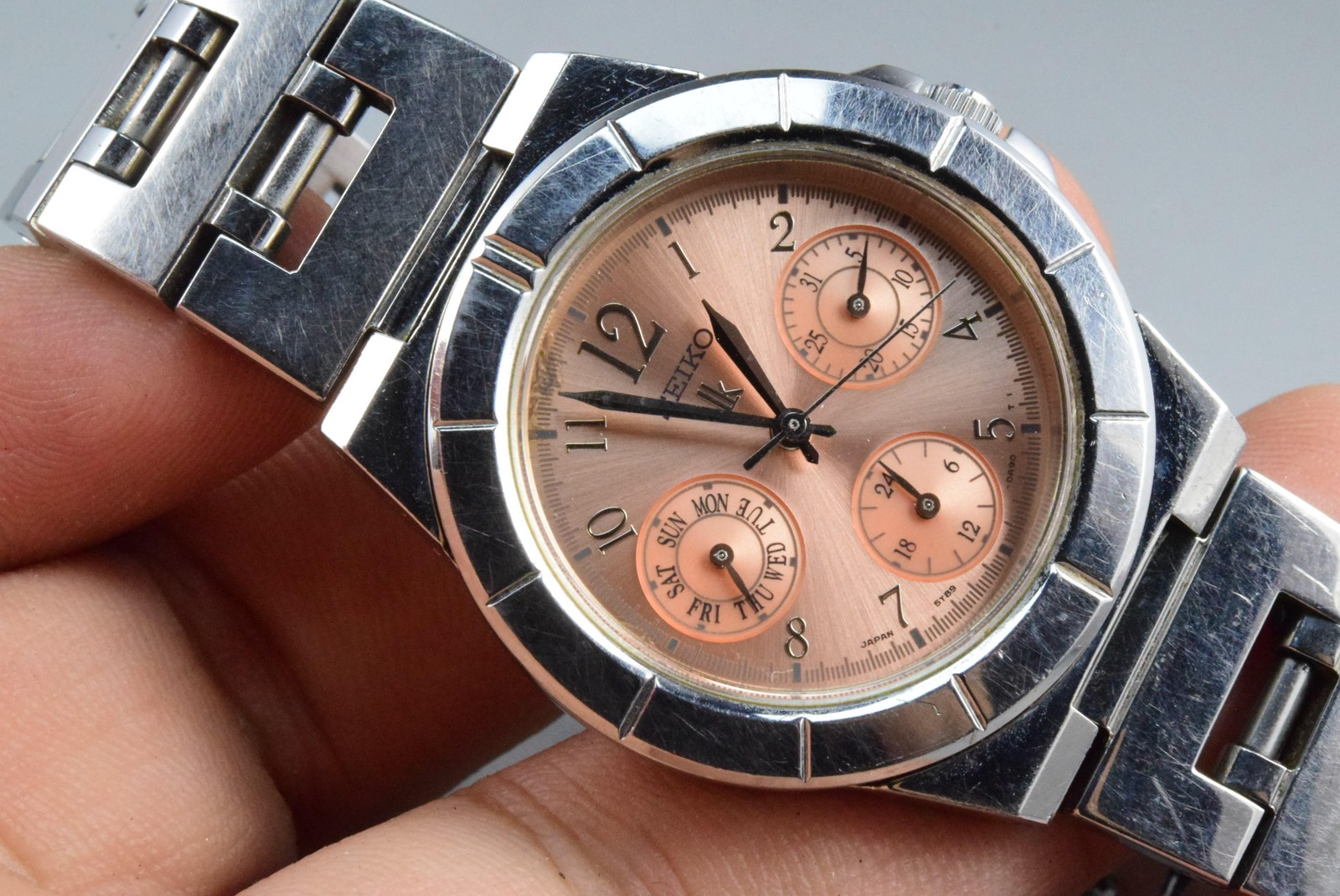 Vintage watch Seiko Lukia 5Y89-0B30 Copper Lady Quartz Round 34mm
