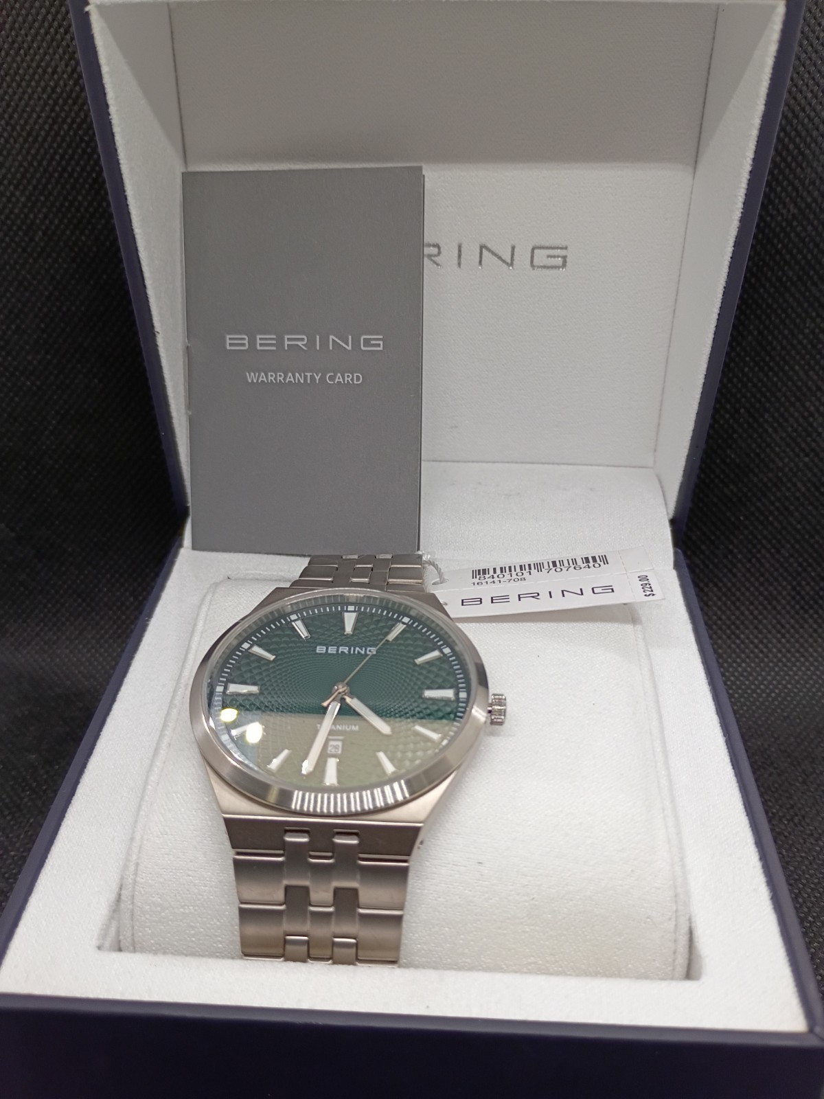 Bering TITANIUM Green Dial Men’s Quartz Sapphire Classic 41mm Watch 16141-708
