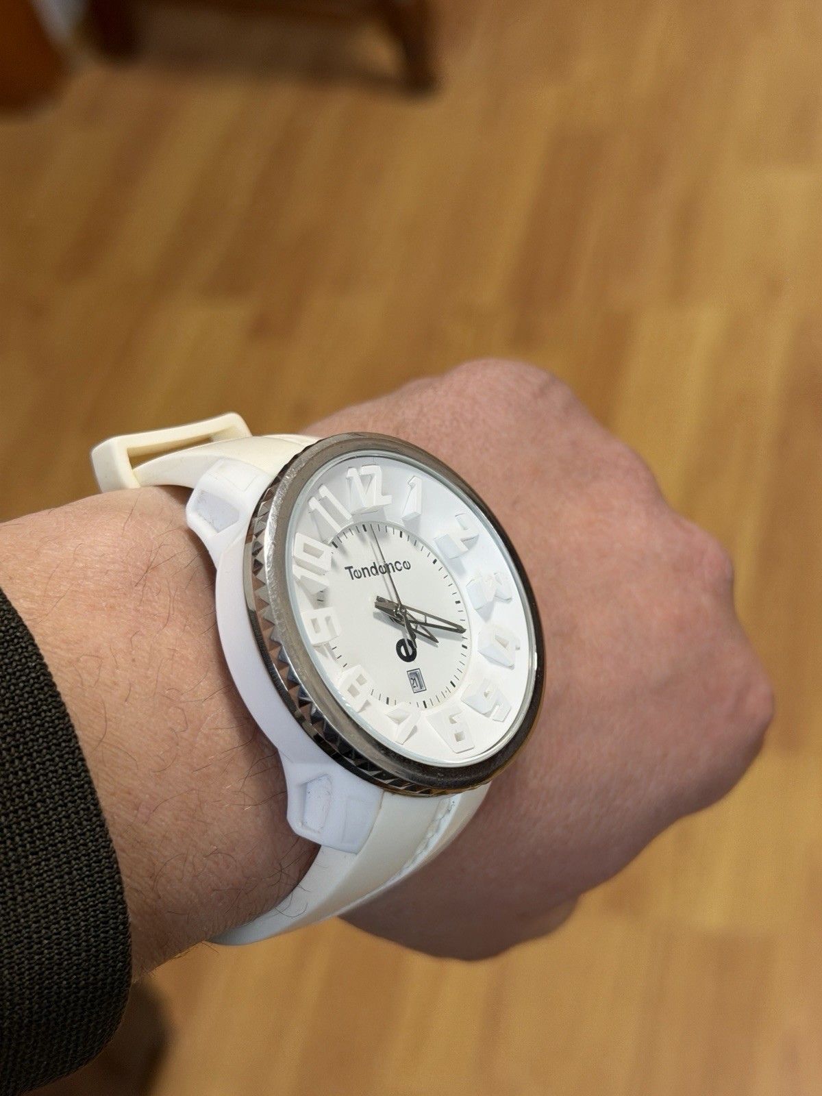 Watch Tendence Gulliver Oversize White 3D Dial Men’s/Unisex Hi-Tech Polycarbonat