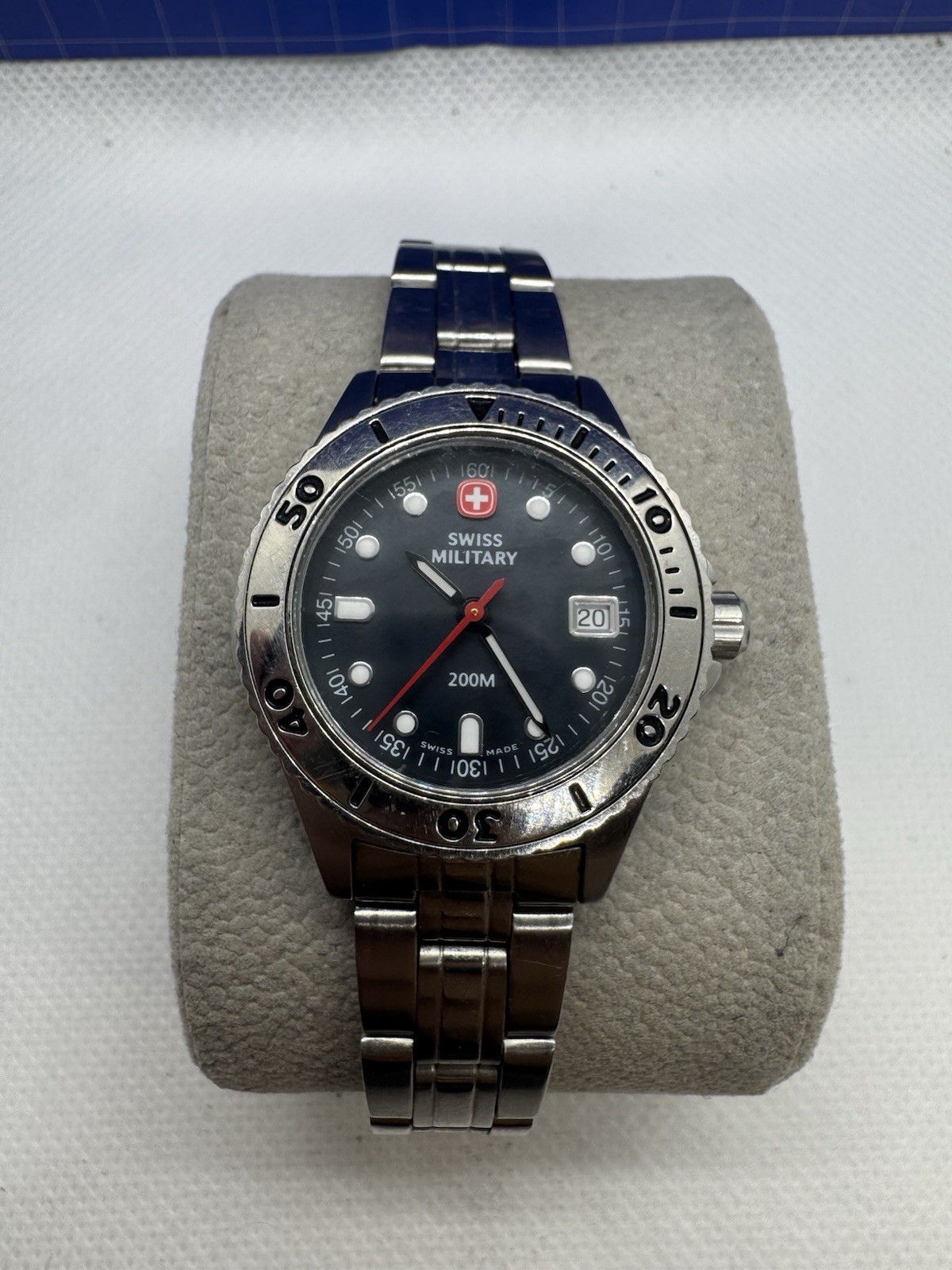 Swiss Military Women’s 200m Diver Working watch