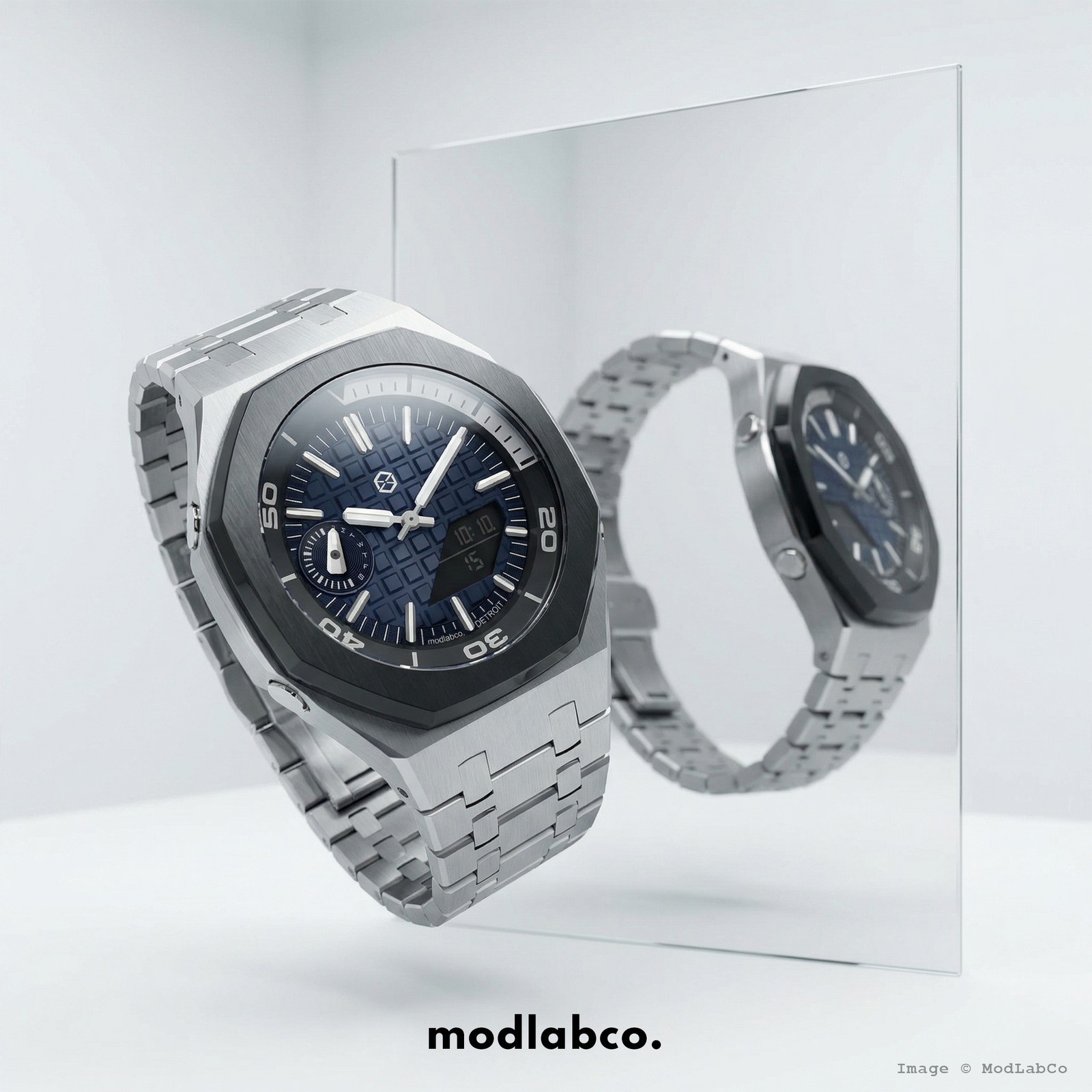 MLC-334 modlab company BESPOKE Octagonal Navy Dial Silver Metal 42mm Watch