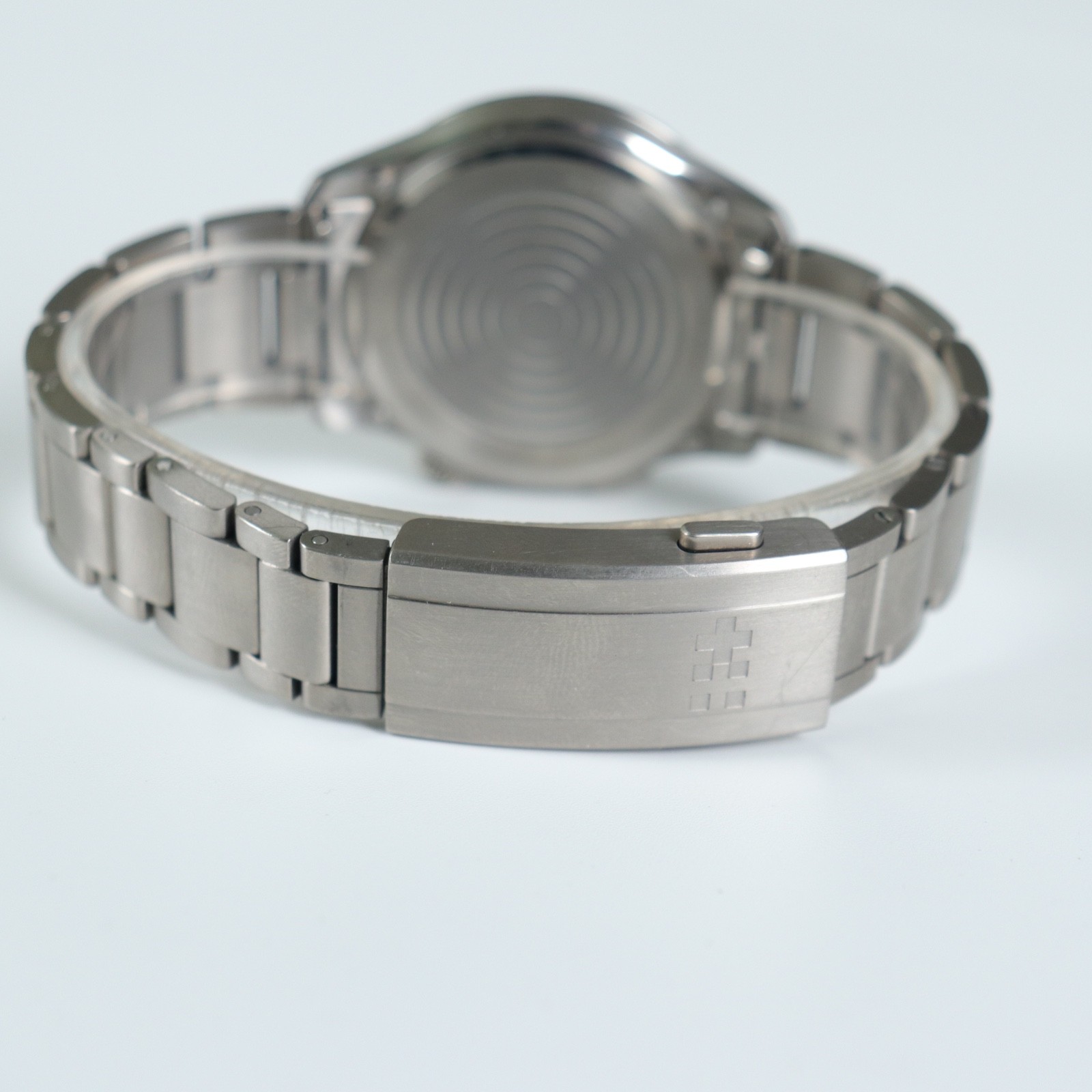 Christopher Ward C1 Bel Canto | Viola | 2024 | Titanium
