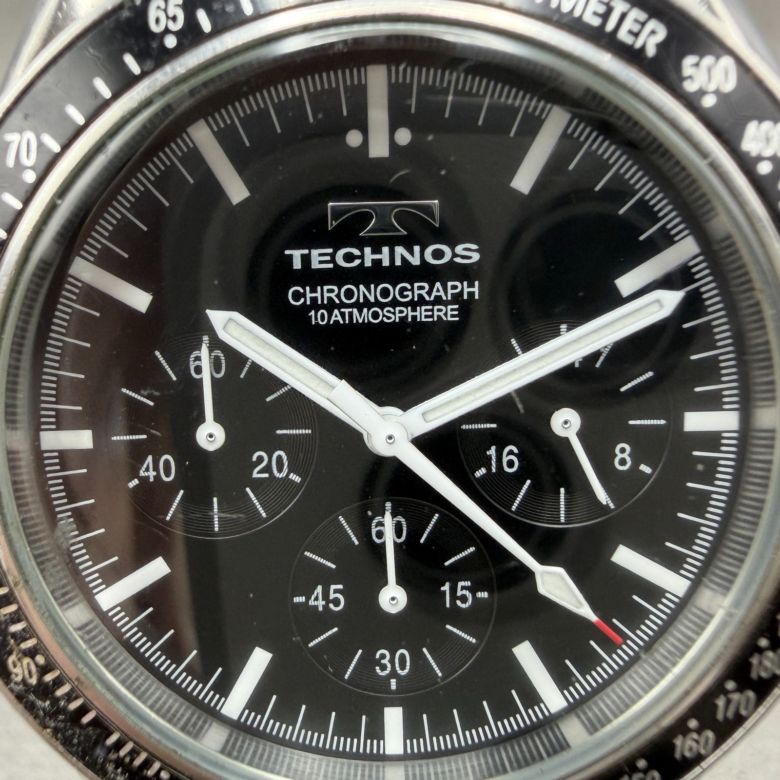 Technos Chronograph Watch Men 42mm Black Dial Silver Tone Round T4146 New Batt L