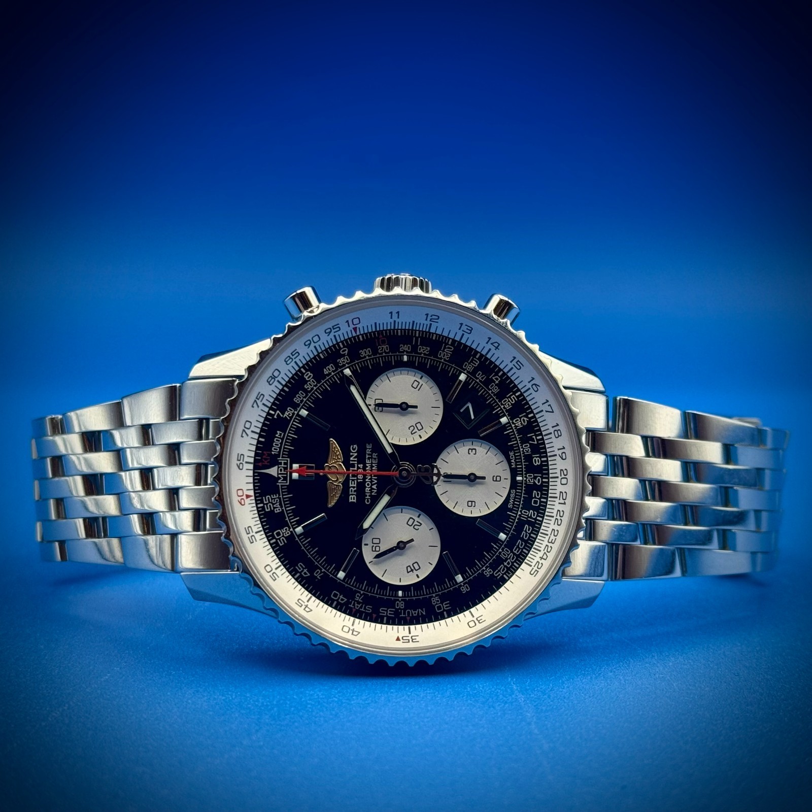 Breitling Navitimer 01 AB012012 – Black Dial – 43mm