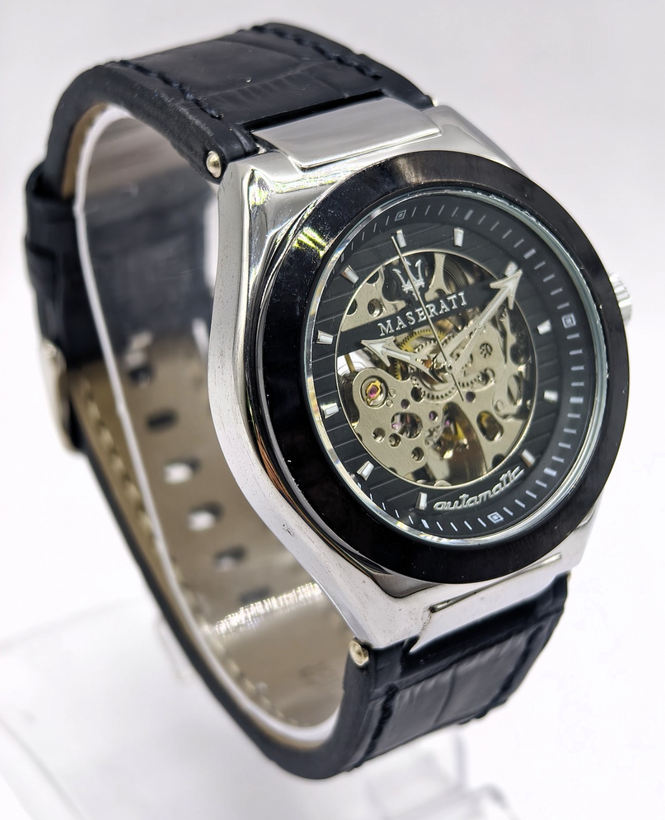 Fantastic Maserati Automatic Black Dial Fix Bezel Analog Men’s Wrist Watch