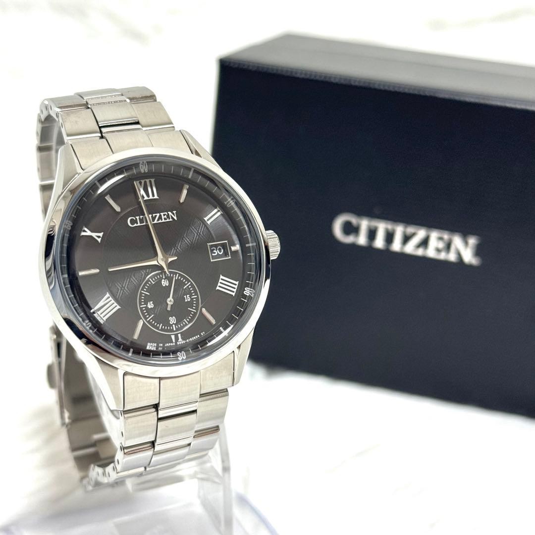 Excellent Condition Working CITIZEN COLLECTION Eco Drive Watch