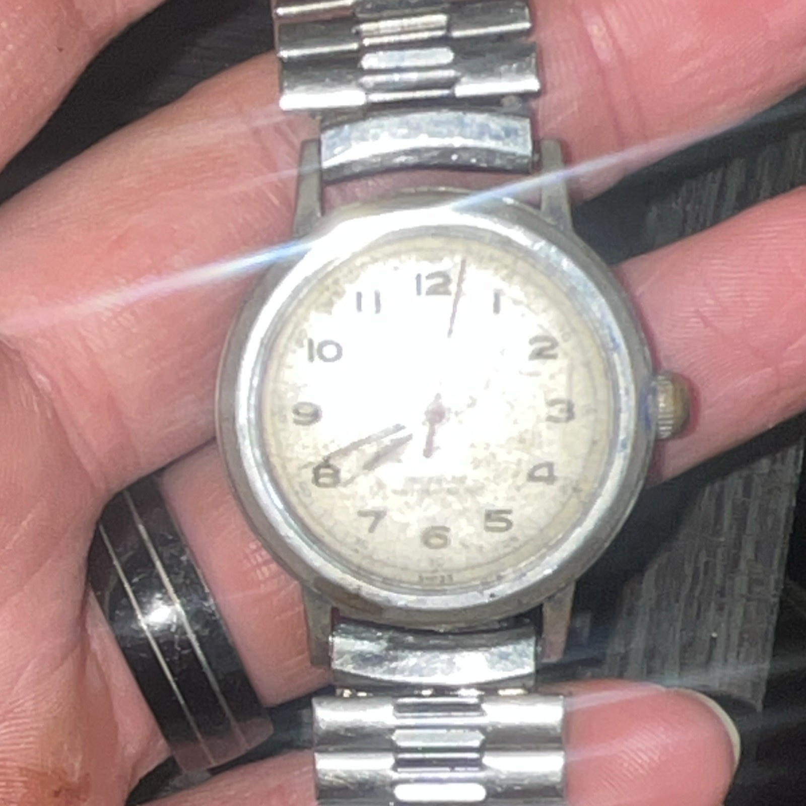Longines Vintage 1950s Manual Mechanical Analog Watch White Dial Arabic 33mm