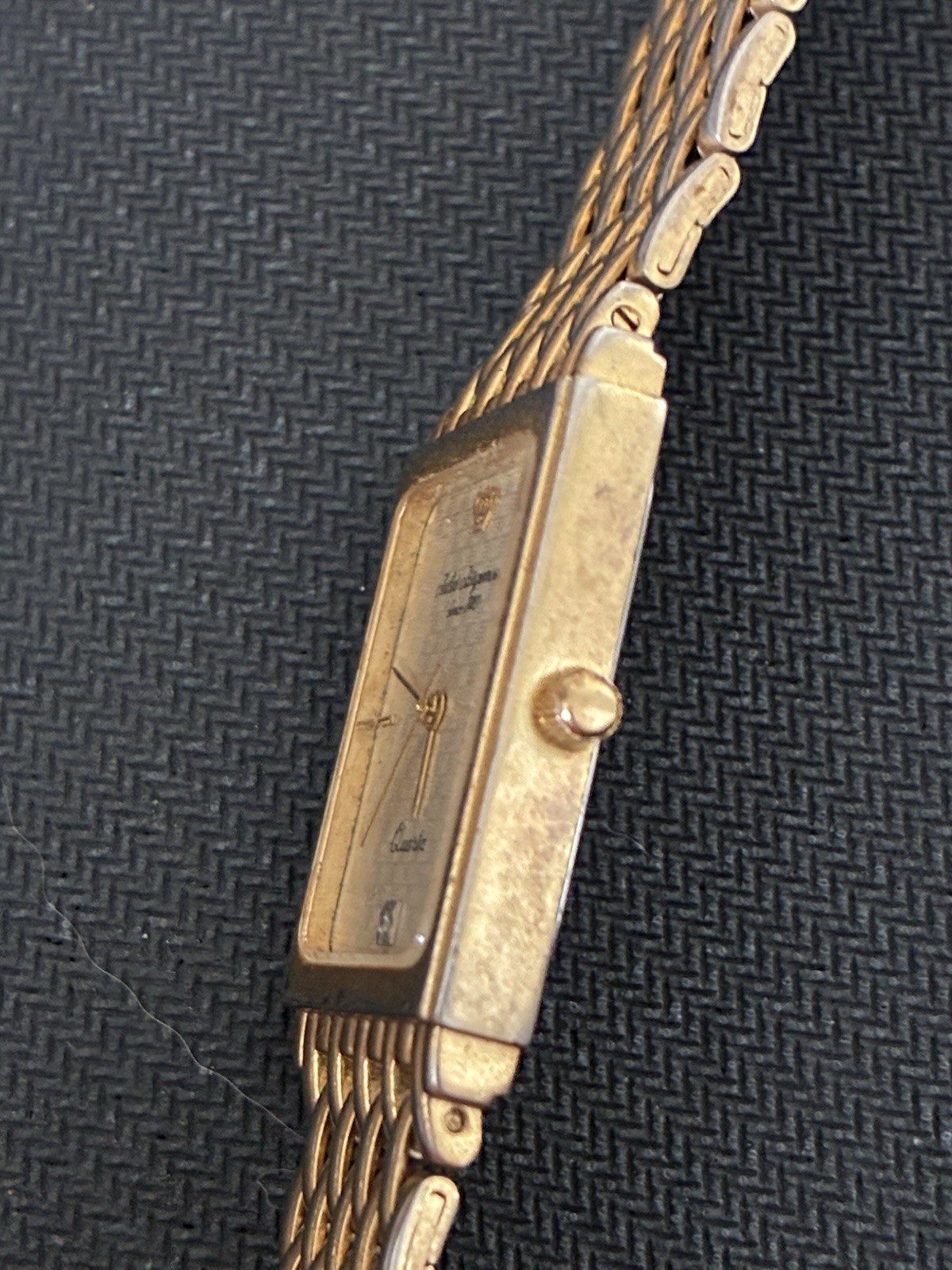 Jules Jurgensen Quartz Rectangular Gold-Tone Watch Champagne Dial – 364 7126