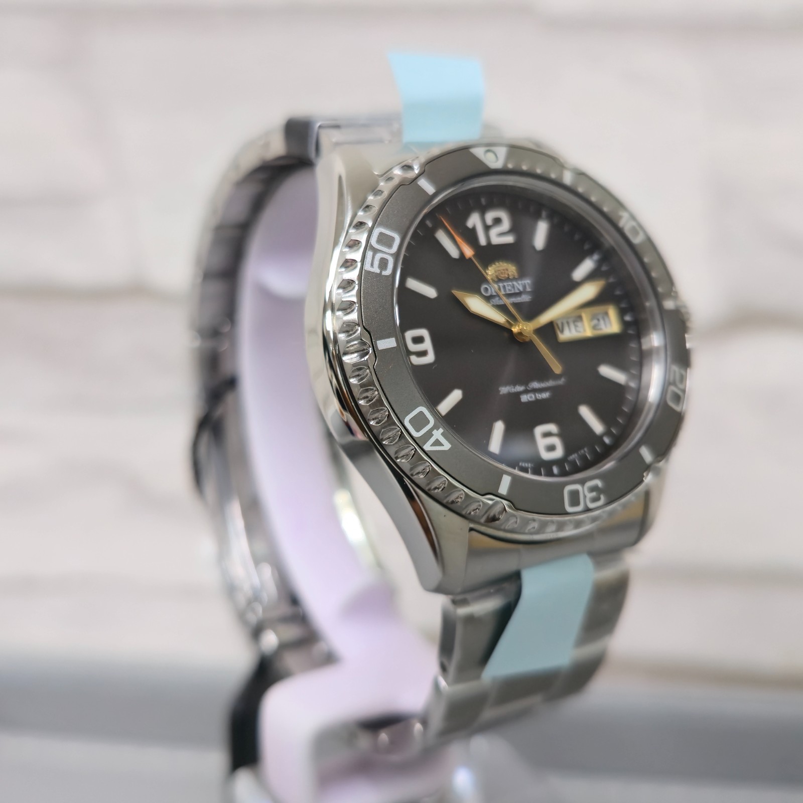 Orient Mako III RA-AA0819N39B Automatic Diver Grey Dial 41.8mm New Men’s Watch