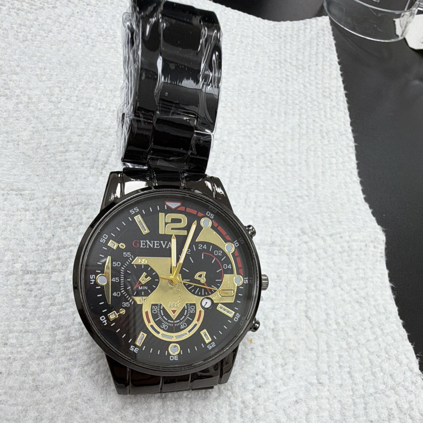 Geneva Men’s Quartz Analog Wristwatch Black Plastic Bracelet Round 40-43.9mm