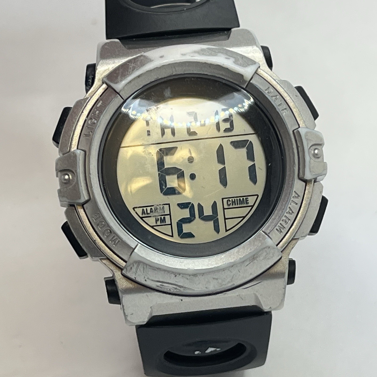 Lavaredo L6606-1 Digital Sports Watch – Working