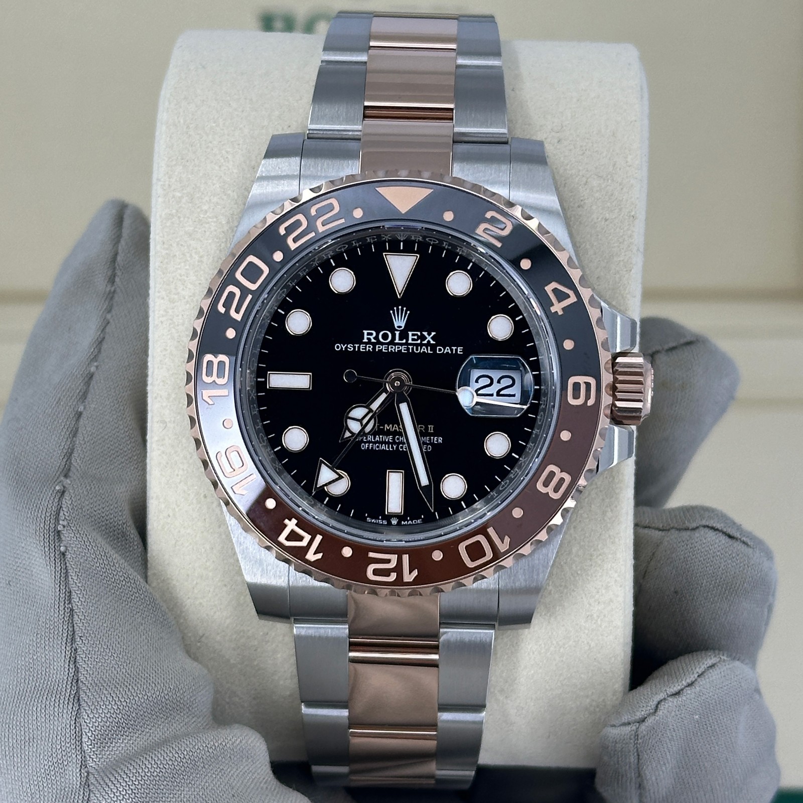 Rolex GMT-Master II ROOTBEER, Black Dial 40mm, Oyster 126711CHNR-0002 Mint 2022+