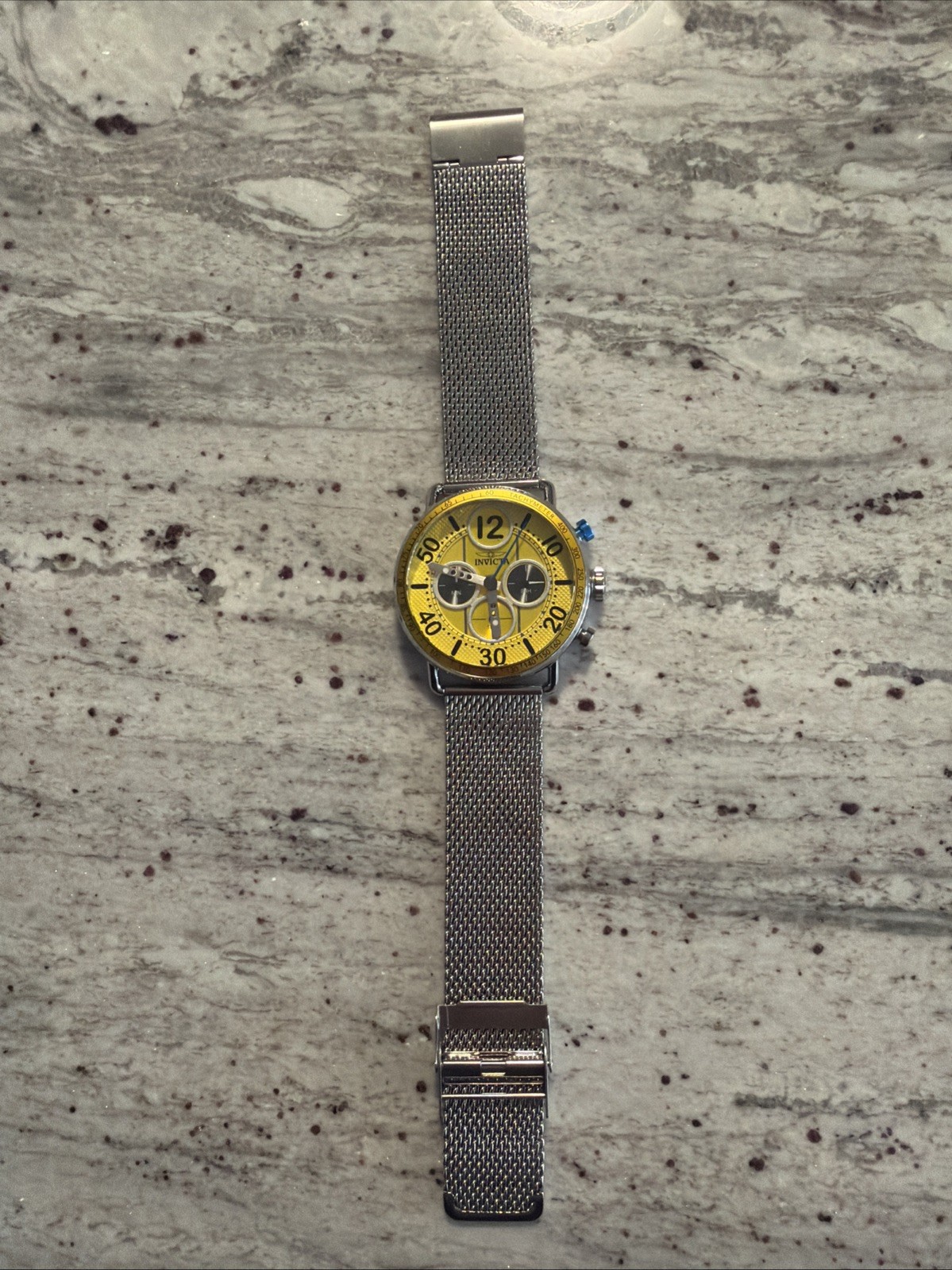 INVICTA Speedway 49374 Chronograph Sporty Design Wristwatch