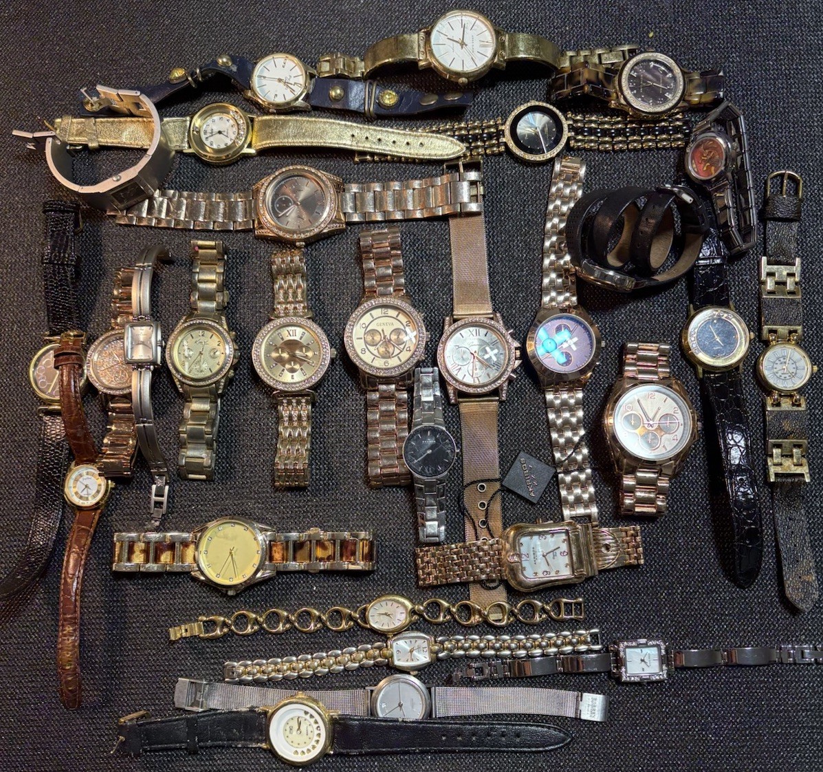 Women Watch Lot Of (29) Untested For Parts,Repair,Gold/Rose Gold/Silver Tone