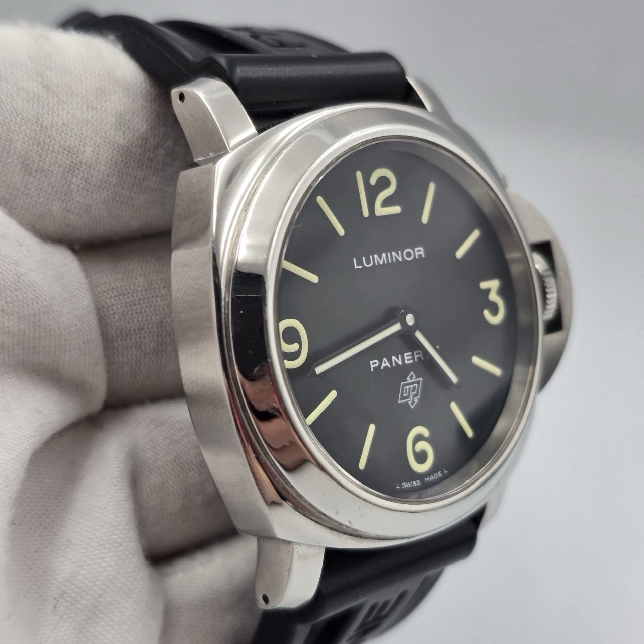 Panerai Luminor Base Logo Stainless Steel Black Rubber Strap 44mm Watch PAM01000