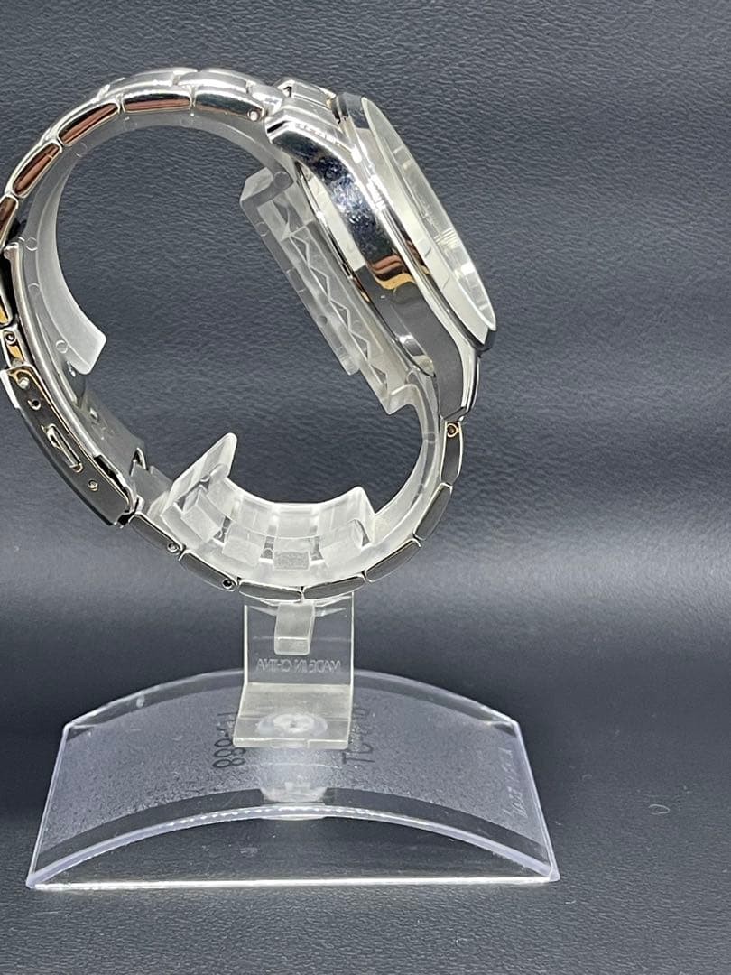 CASIO BEM-501 Silver Quartz Chronograph