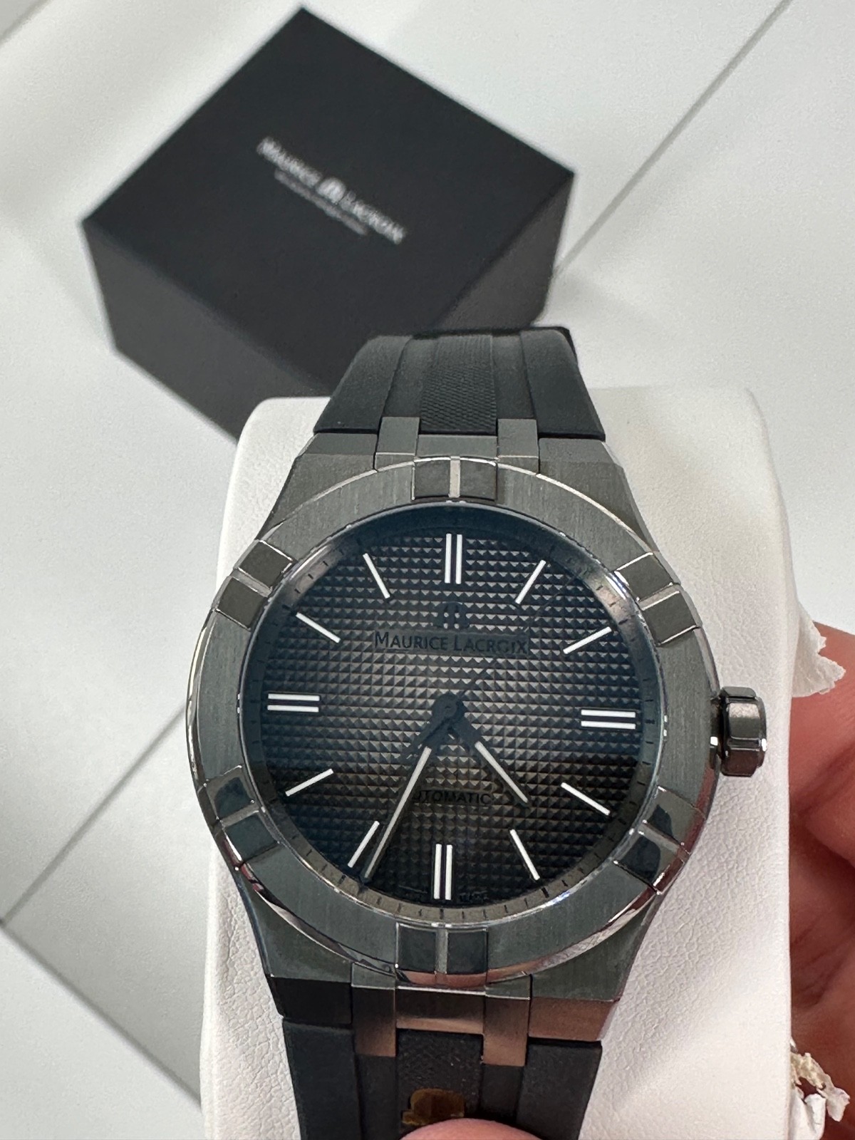 Maurice Lacroix AIKON Automatic Limited Edition- Excellent Condition – Worn Once