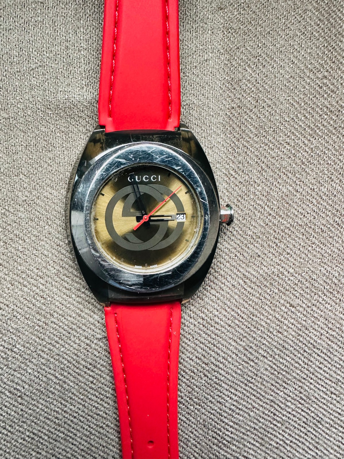 Gucci YA137103 Wrist Watch for Unisex