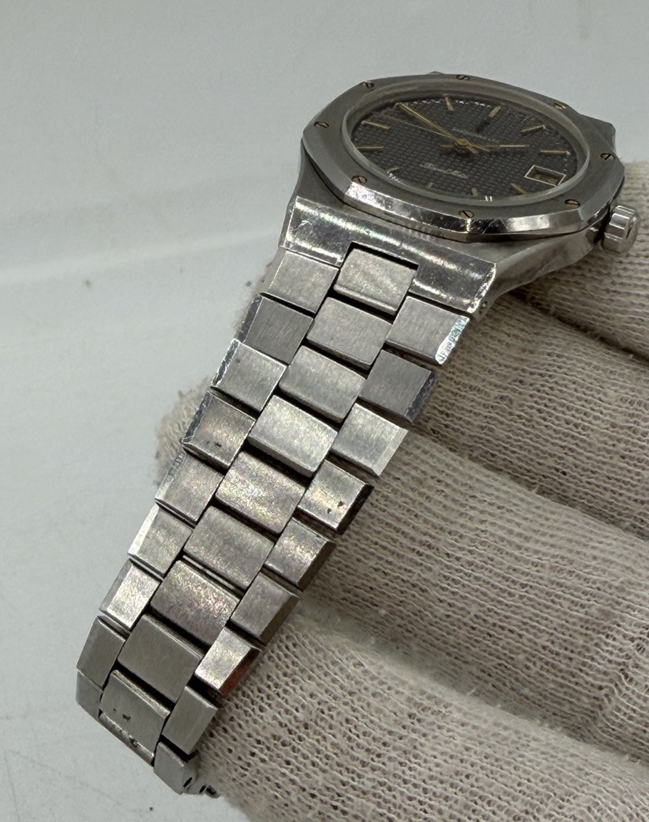 Extremely rare vintage Eberhard Royal Matic “Oak” steel gold Ref. 17175