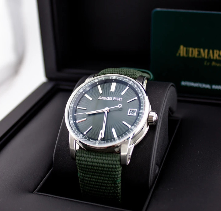 Audemars Piguet CODE 11.59 WATCH 15210ST.OO.A056KB.01 Green Dial FULL Set