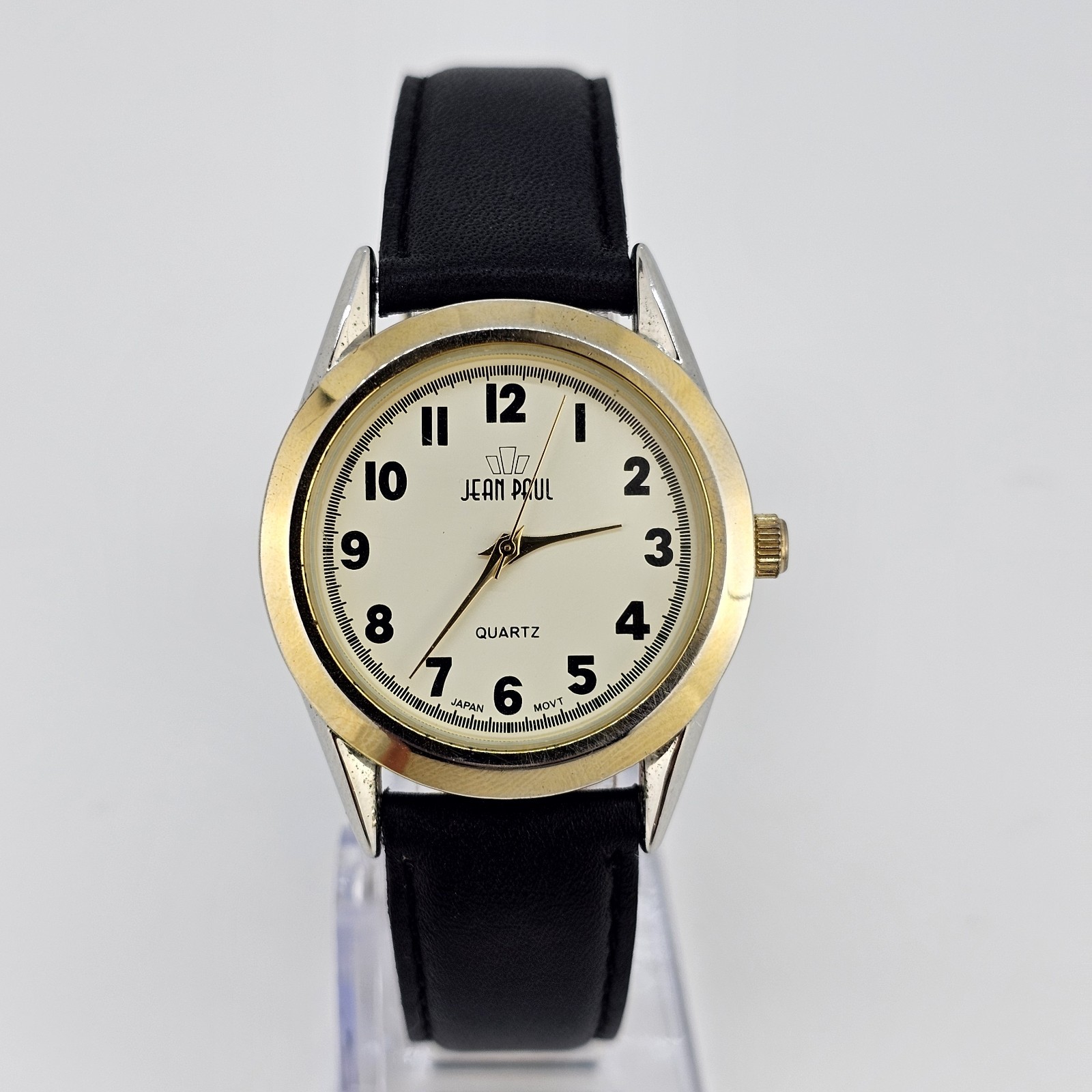 34MM Women Watch Mineral Crystal Cream Dial NEW Black Leather Bands NEW Battery
