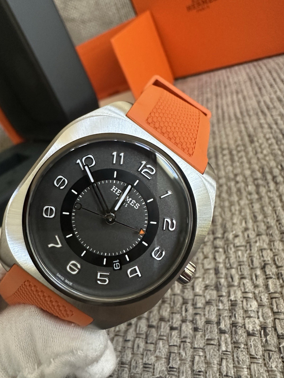 NEW HERMÈS H08 Titanium Automatic Men’s watch W049628WW0, 42 mm w/ Receip $6650