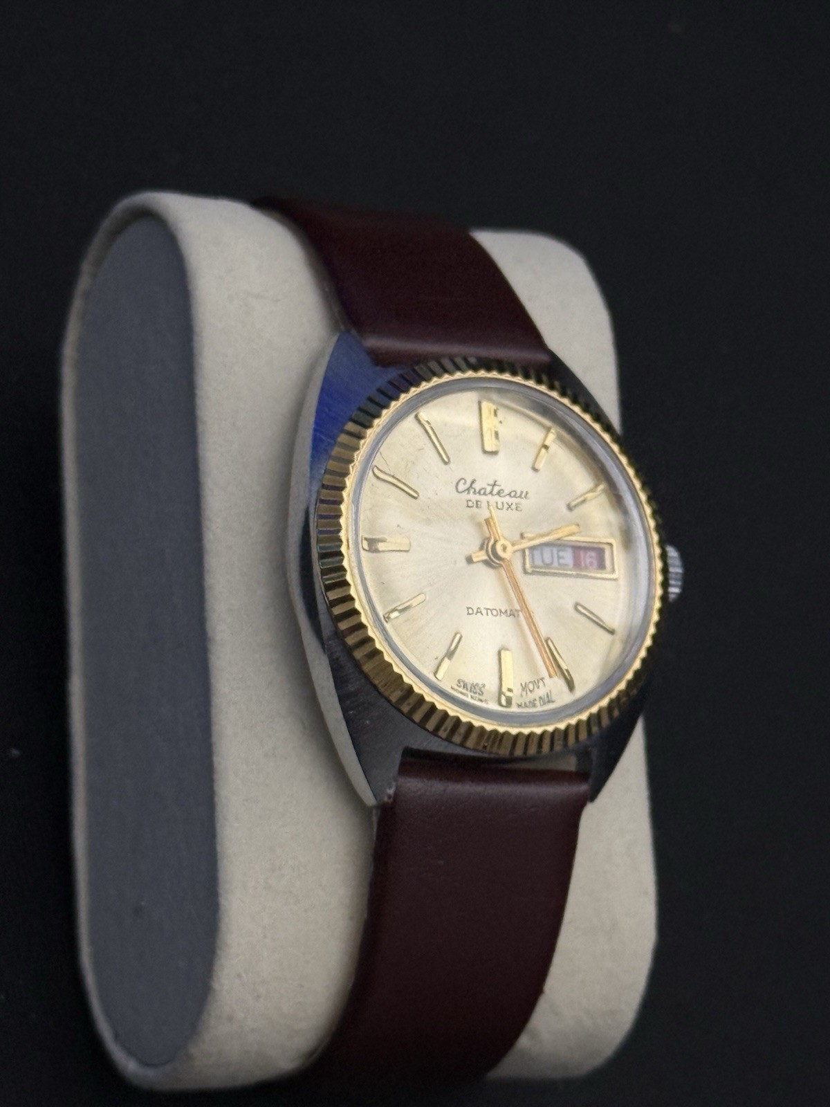 Chateau De Luxe Datomatic Men Watch Swiss Automatic Date/Day 1970’s Fluted Bezel