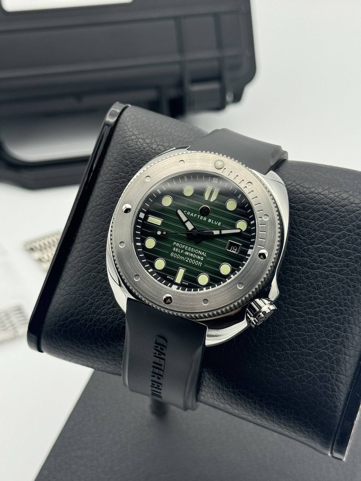 CRAFTER BLUE HYPERION OCEAN GREEN DIAL HOSS003.P *DISCONTINUED* FULL SET!