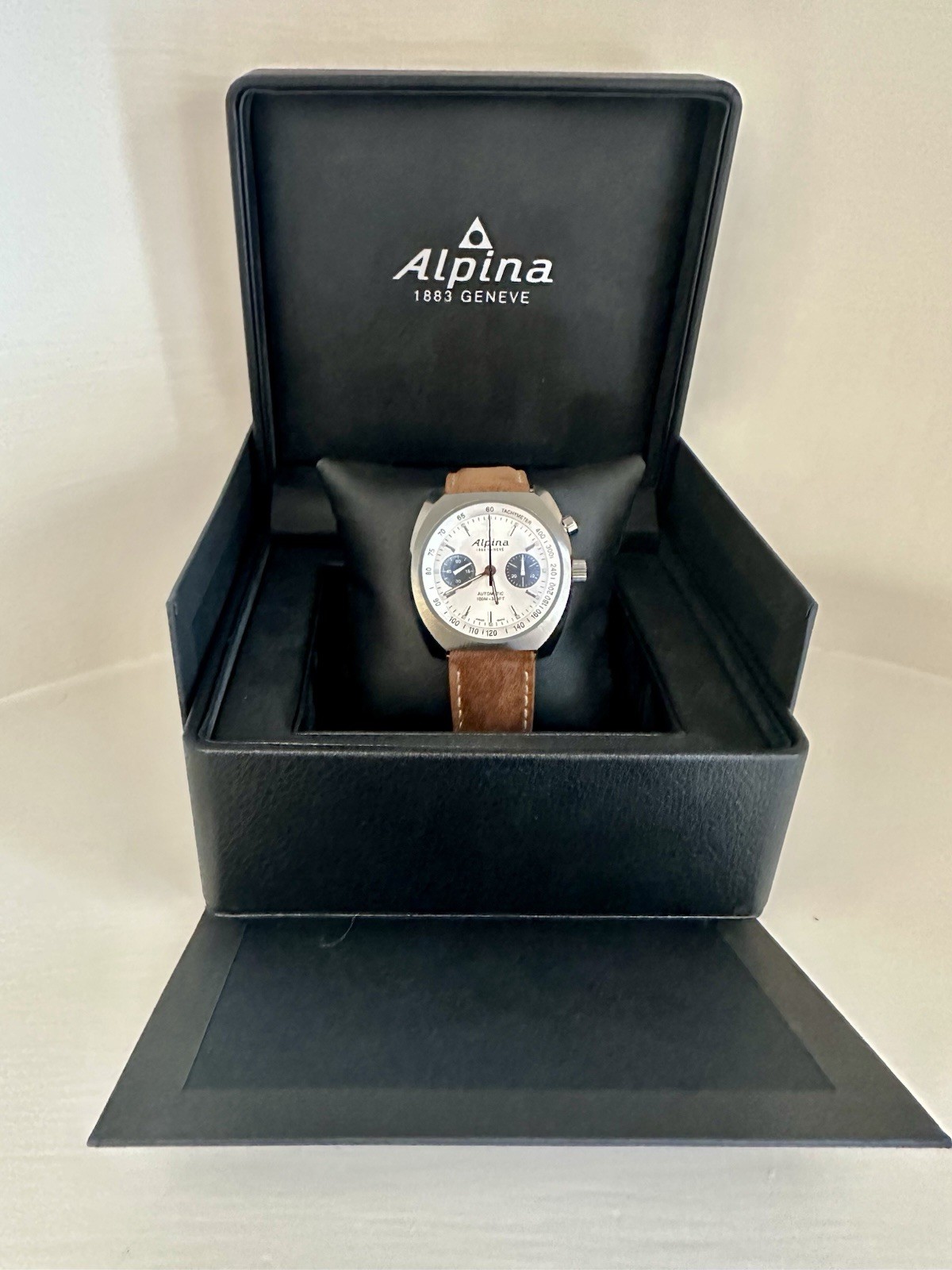 Alpina Startimer Pilot Heritage Men’s Chrono Watch AL-727SS4H6, Stainless